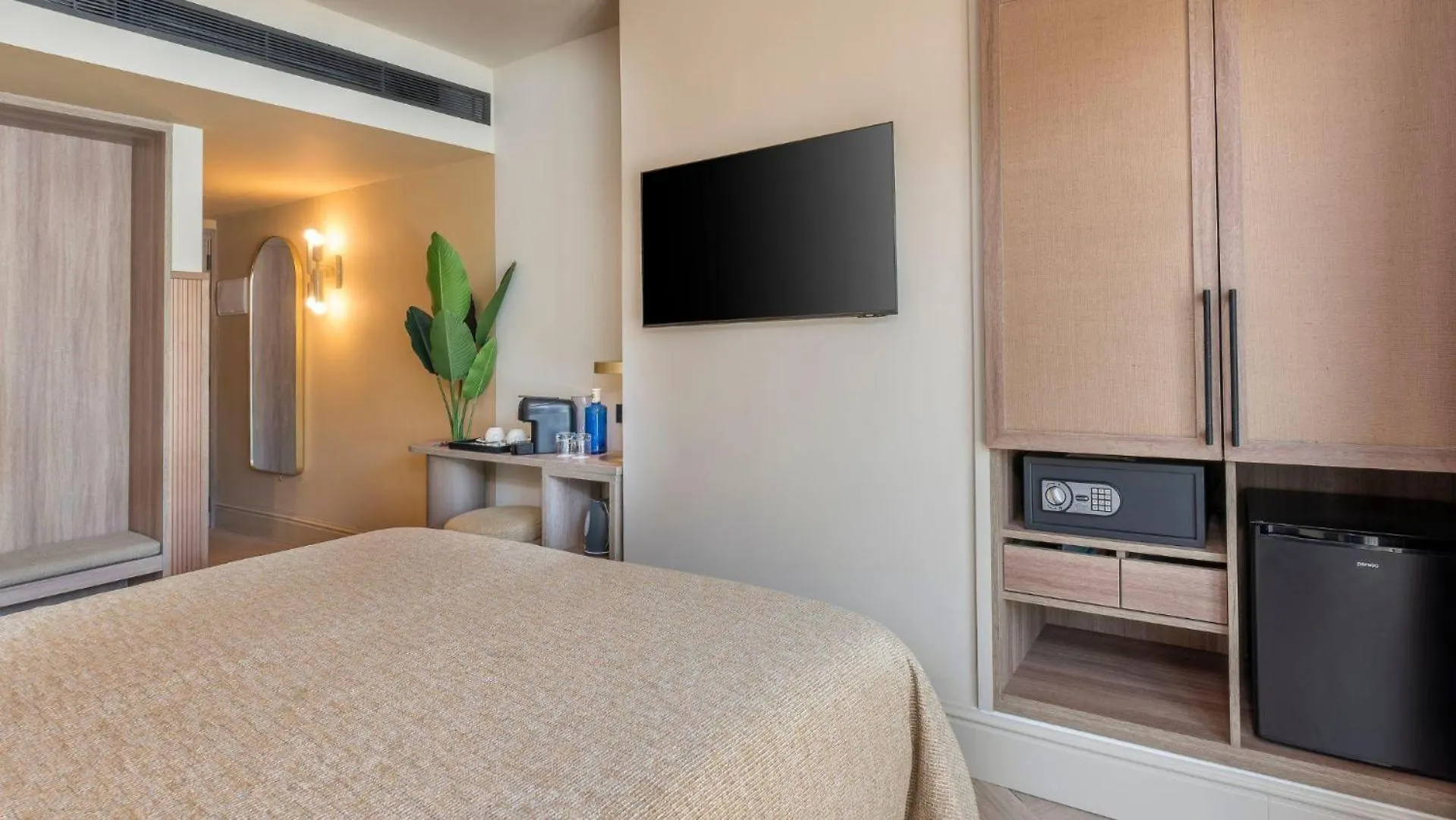 ****  Hotel Aubamar Bali Playa de Palma Spanyolország